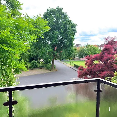 Διαμέρισμα Gemuetliche Dachgeschosswohnung Mit Balkon Rosdorf (Lower-Saxony)